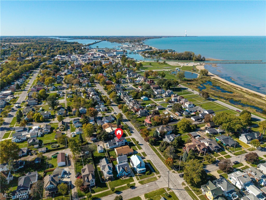 618 E Second Street Port Clinton OH 43452
