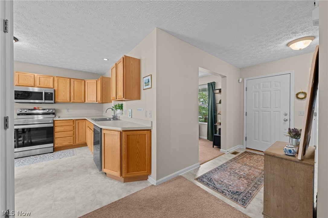 2550 Cedar Creek Lane Akron OH 44312