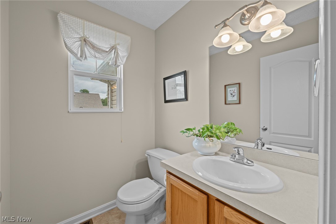 2550 Cedar Creek Lane Akron OH 44312