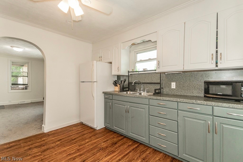 979 Mohegan Trail Willoughby OH 44094