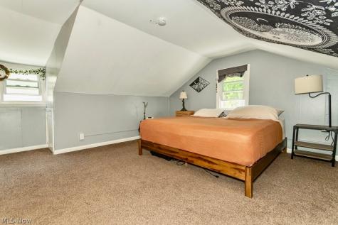 979 Mohegan Trail Willoughby OH 44094