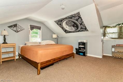 979 Mohegan Trail Willoughby OH 44094