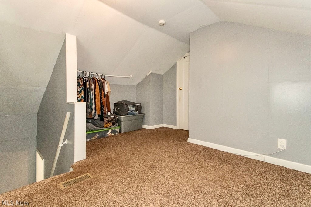 979 Mohegan Trail Willoughby OH 44094