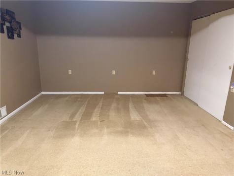 2031 Hillside Terrace Akron OH 44305