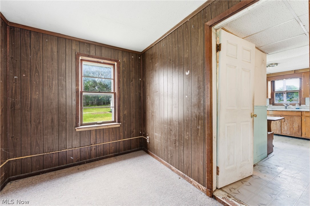 671 Fairview Avenue Barberton OH 44203