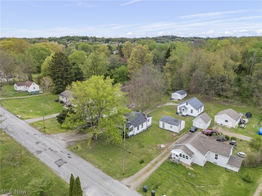 671 Fairview Avenue Barberton OH 44203