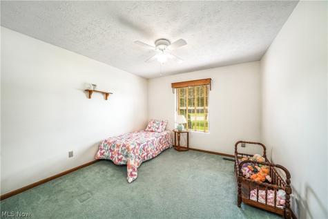 508 Hampton Drive Elyria OH 44035