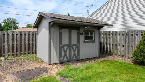 508 Hampton Drive Elyria OH 44035