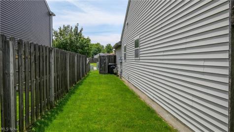508 Hampton Drive Elyria OH 44035