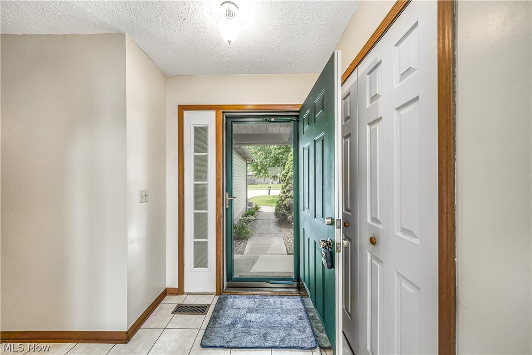 508 Hampton Drive Elyria OH 44035