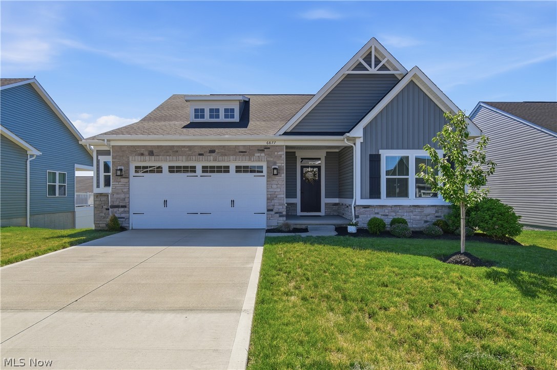 6877 Harrington Court Avenue NE Canton OH 44721