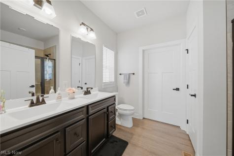 6877 Harrington Court Avenue NE Canton OH 44721