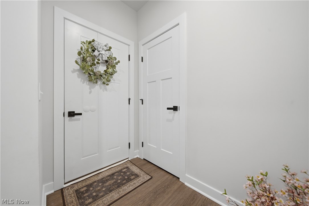 6877 Harrington Court Avenue NE Canton OH 44721