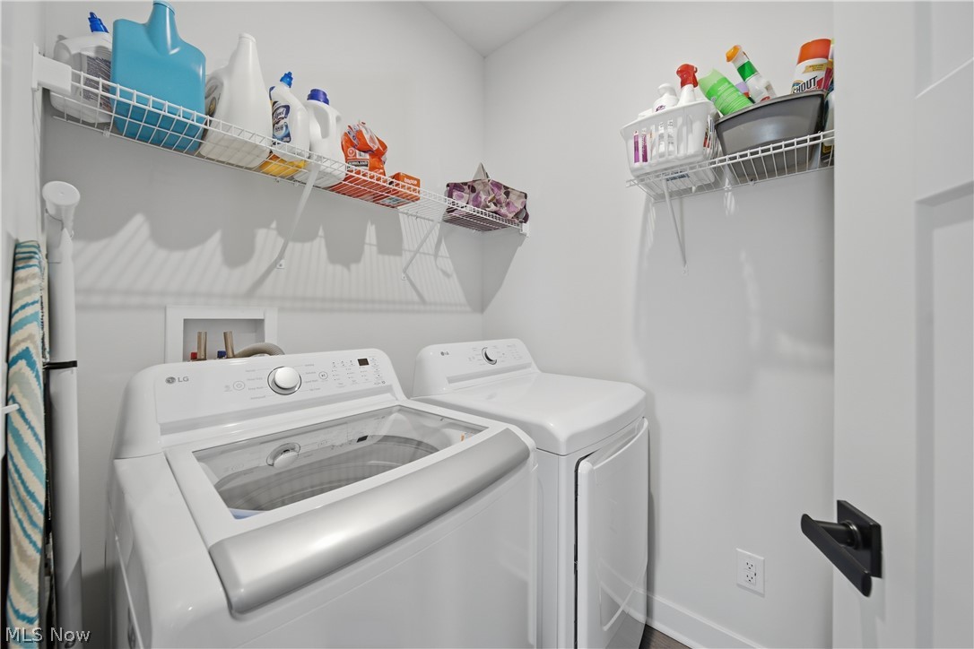 6877 Harrington Court Avenue NE Canton OH 44721