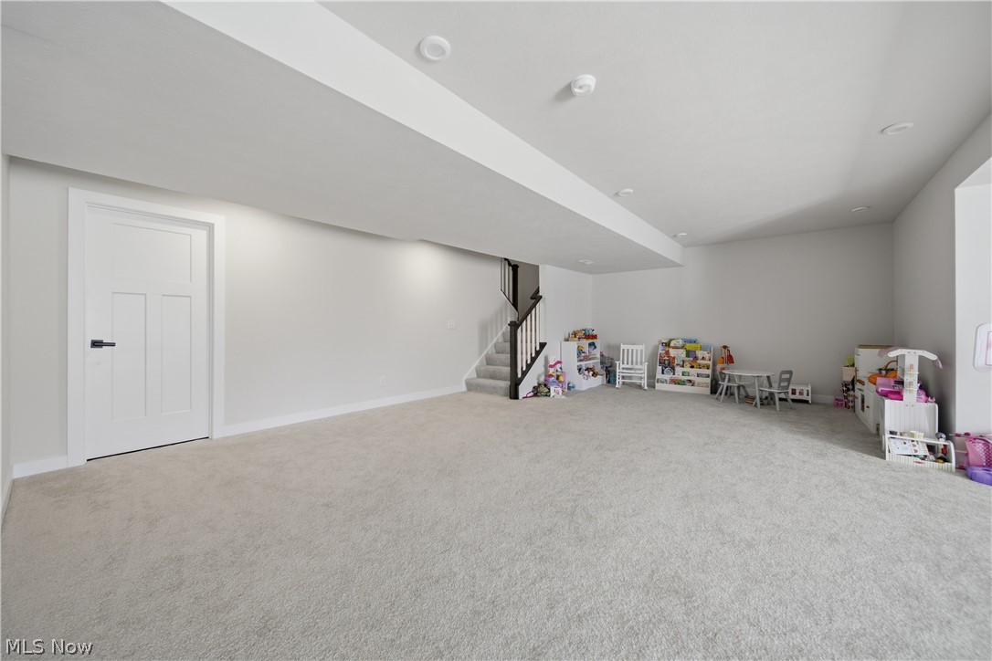 6877 Harrington Court Avenue NE Canton OH 44721