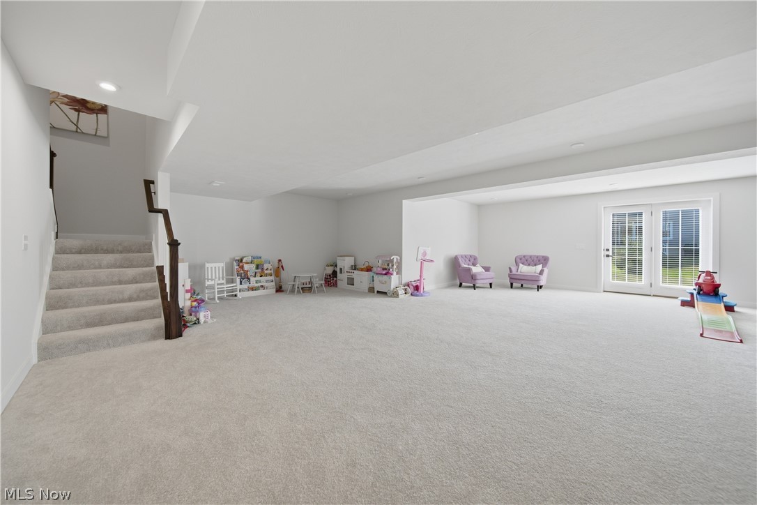 6877 Harrington Court Avenue NE Canton OH 44721
