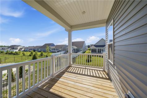 6877 Harrington Court Avenue NE Canton OH 44721