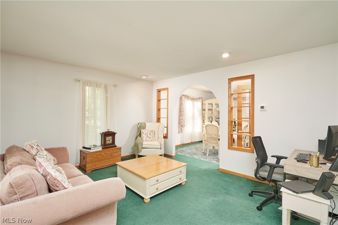 581 Woodhaven Drive Uniontown OH 44685