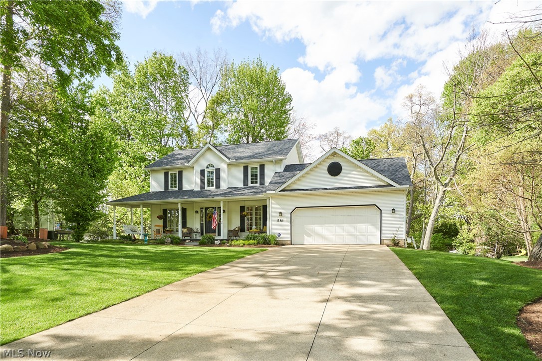 581 Woodhaven Drive Uniontown OH 44685