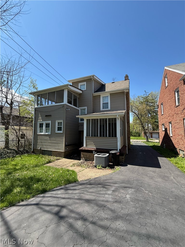 2259 Brockway Road Cleveland Heights OH 44118