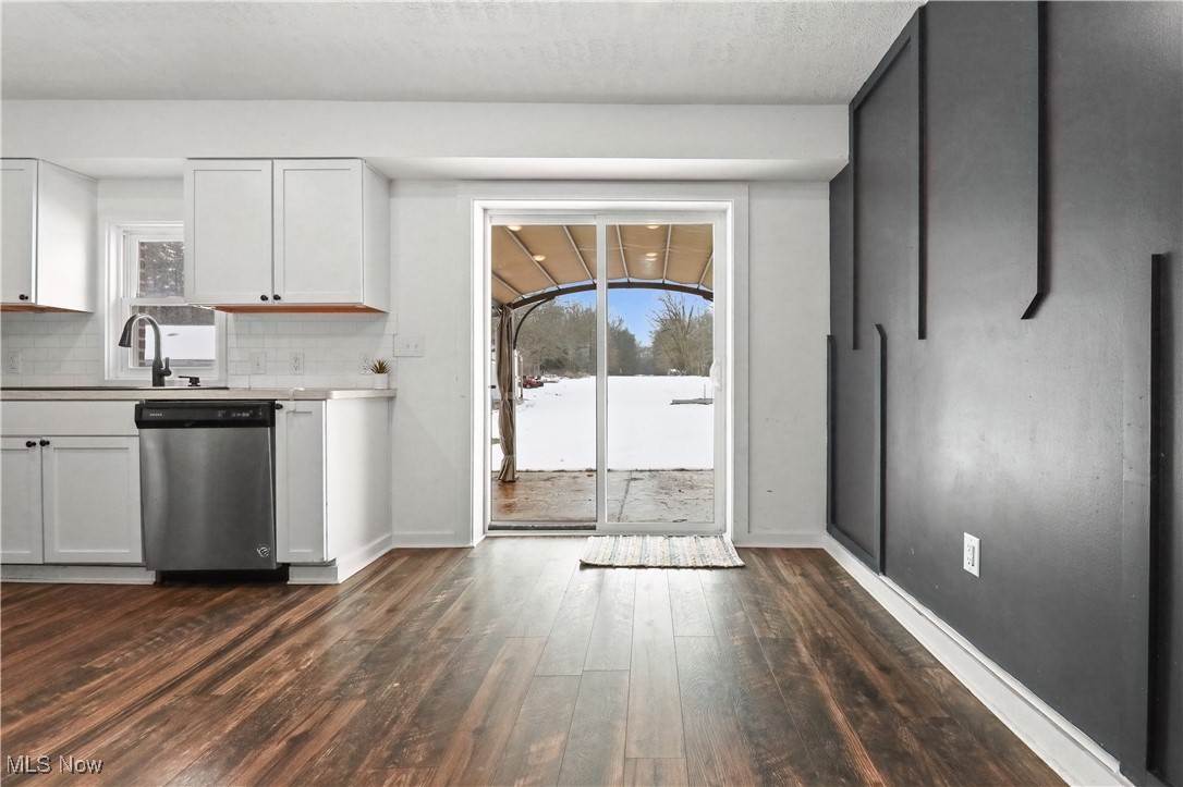 34549 Detroit Road Avon OH 44011