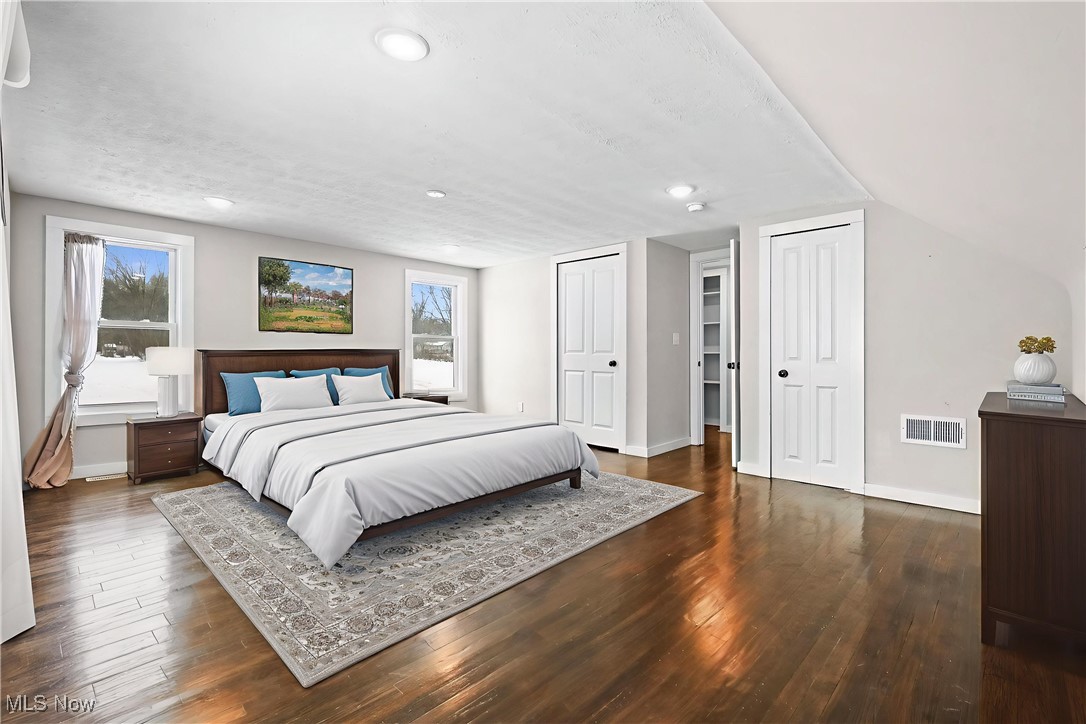 34549 Detroit Road Avon OH 44011