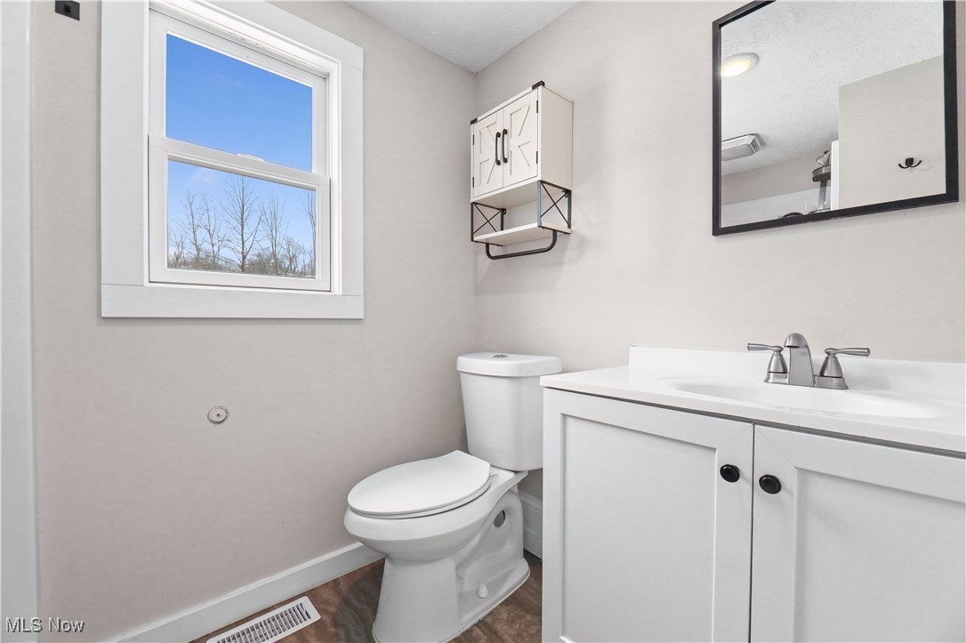 34549 Detroit Road Avon OH 44011