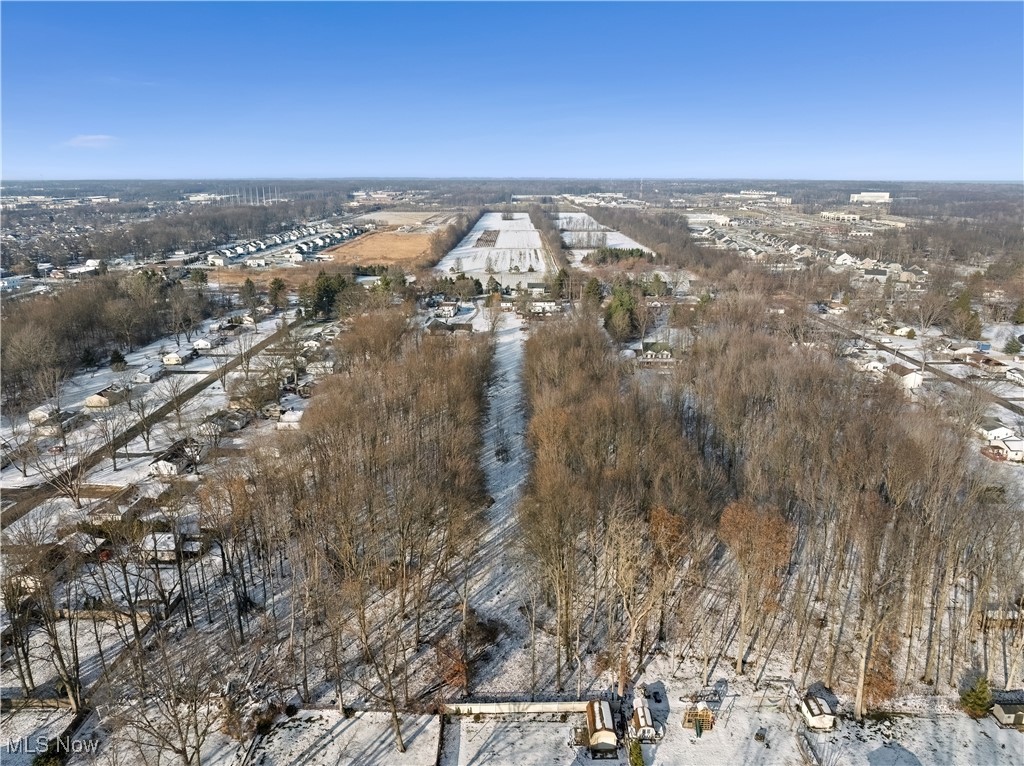 34549 Detroit Road Avon OH 44011