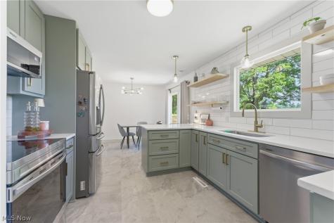 2131 Myrta Drive Wooster OH 44691