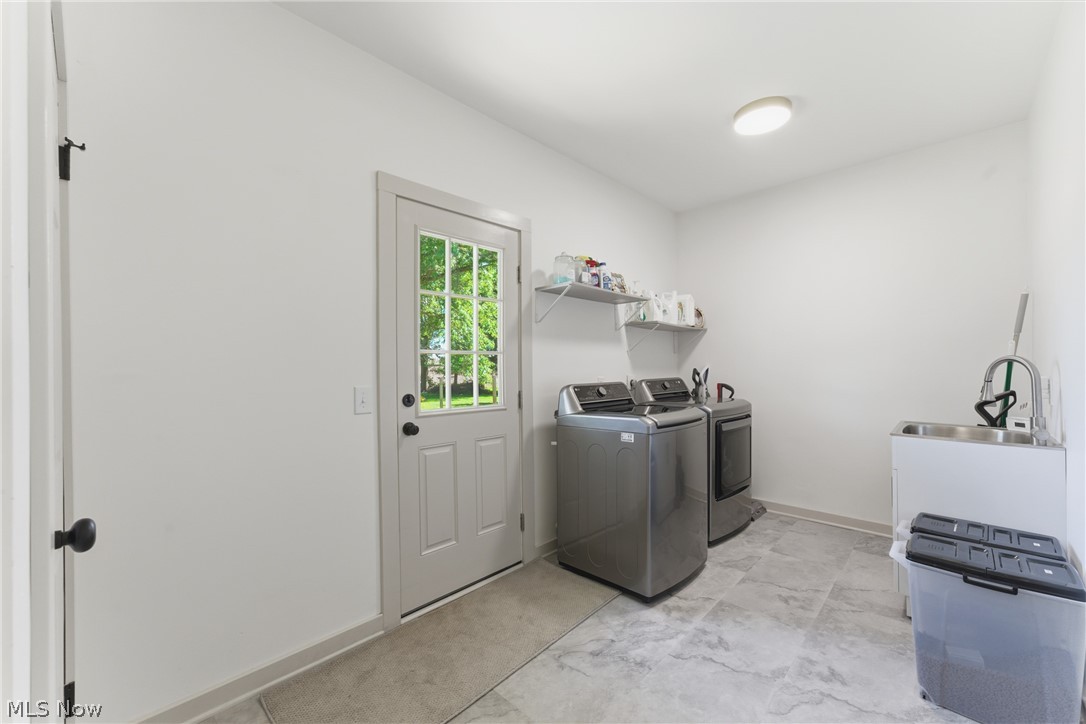 2131 Myrta Drive Wooster OH 44691