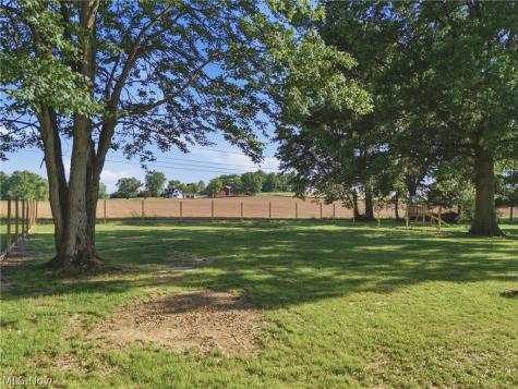 2131 Myrta Drive Wooster OH 44691