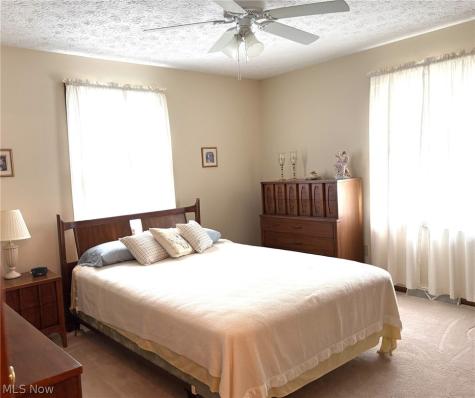 10061 Blade Road NW Minerva OH 44657