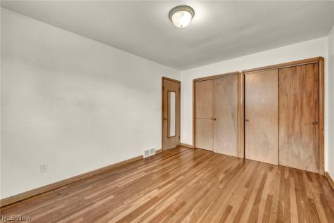 11301 Aaron Drive Parma OH 44130