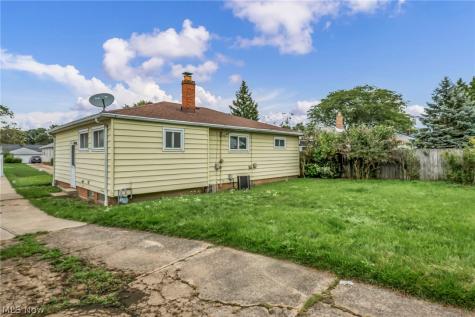 11301 Aaron Drive Parma OH 44130