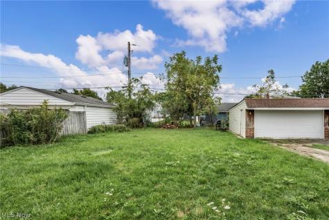 11301 Aaron Drive Parma OH 44130