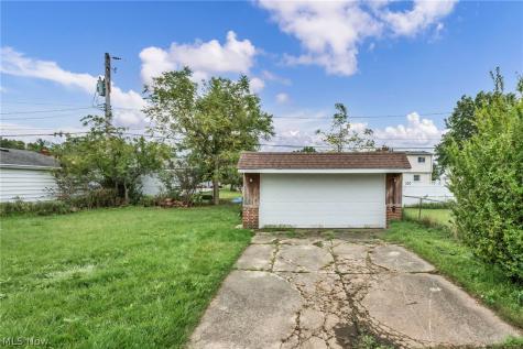 11301 Aaron Drive Parma OH 44130