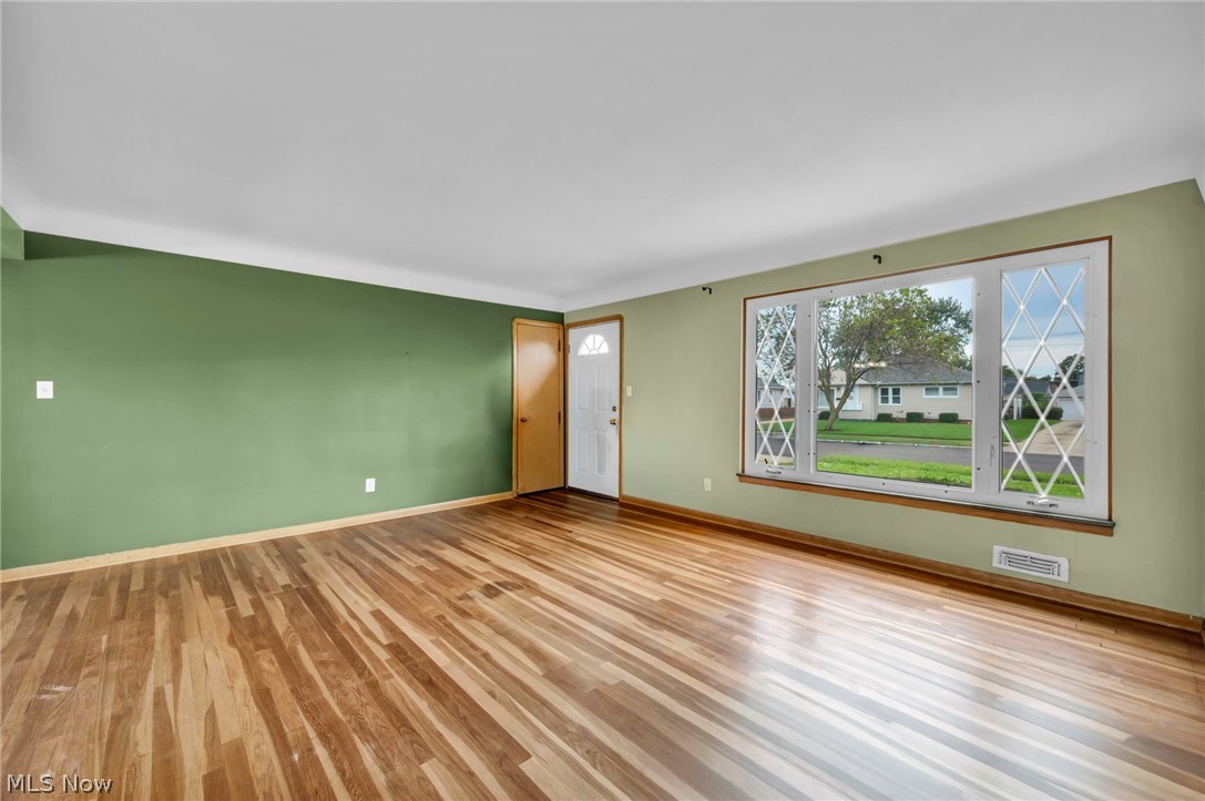11301 Aaron Drive Parma OH 44130