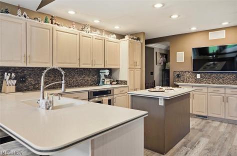 5652 Bonnell Drive Youngstown OH 44512