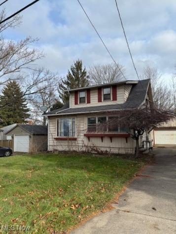 295 Goodview Avenue Akron OH 44305