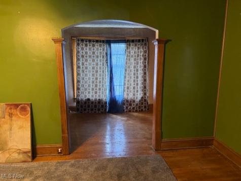 295 Goodview Avenue Akron OH 44305