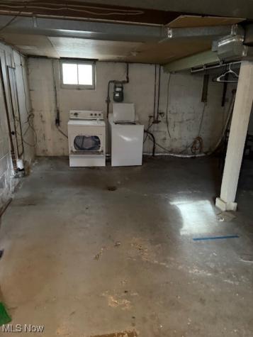 295 Goodview Avenue Akron OH 44305