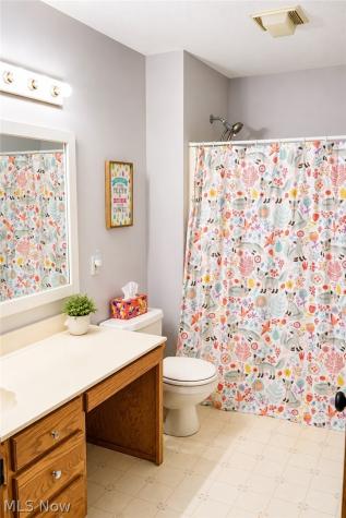 356 Carol Way Wadsworth OH 44281