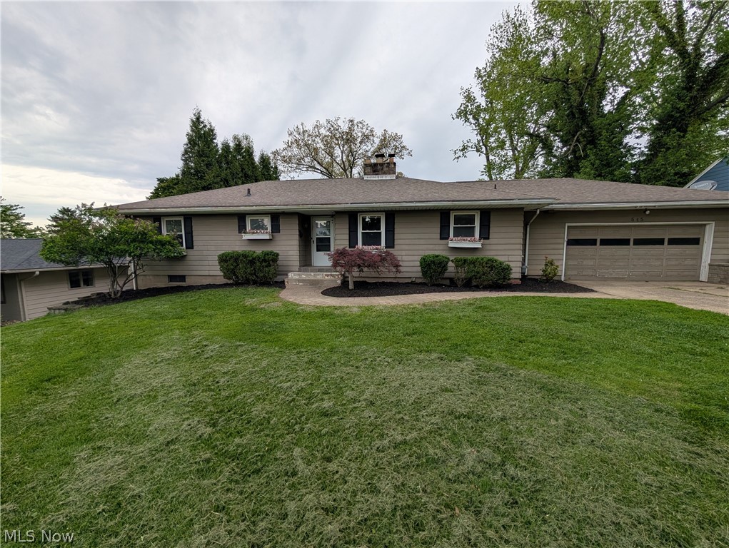 545 N Ray Drive Zanesville OH 43701