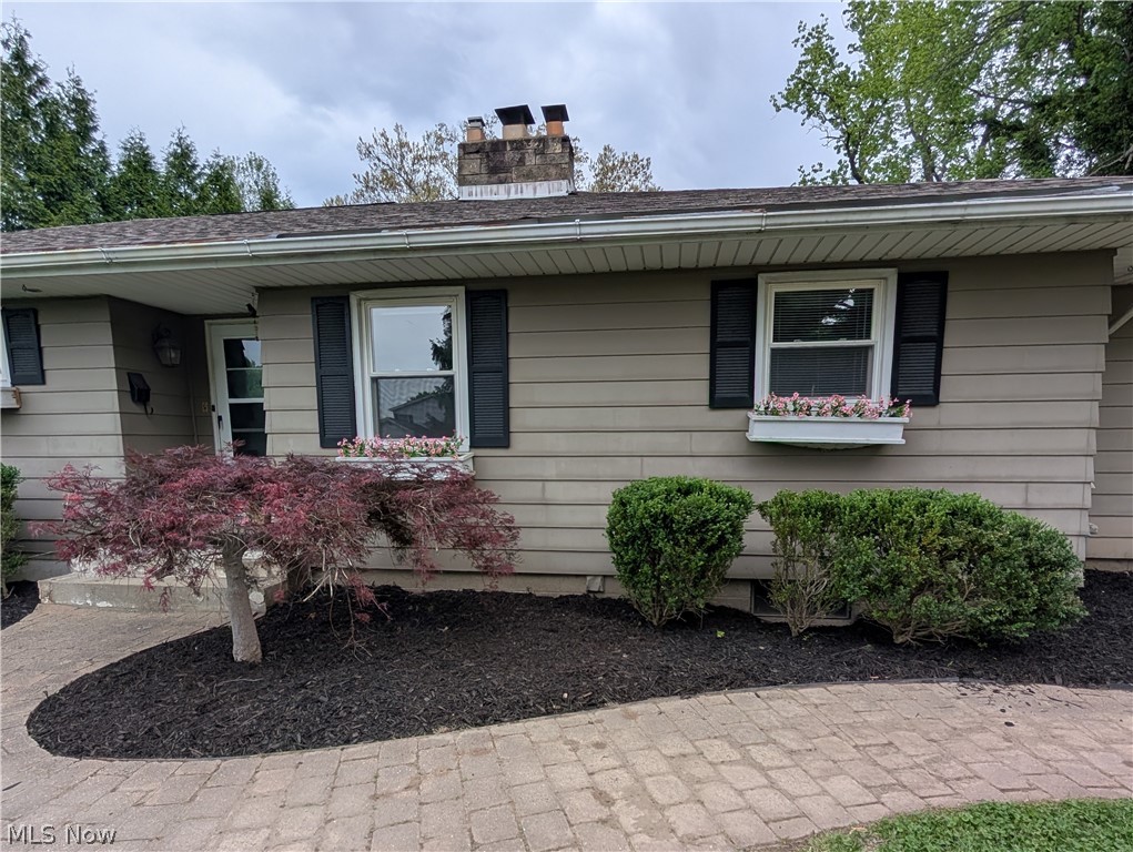 545 N Ray Drive Zanesville OH 43701