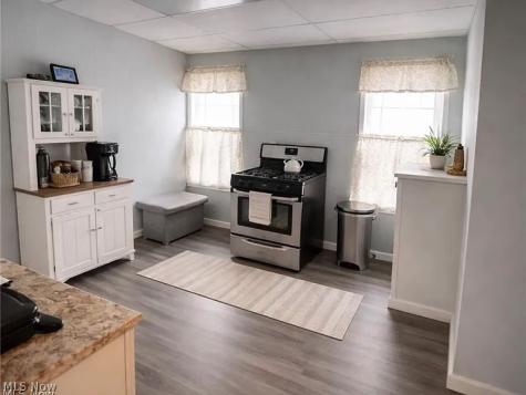 2166 W 93rd Street Cleveland OH 44102