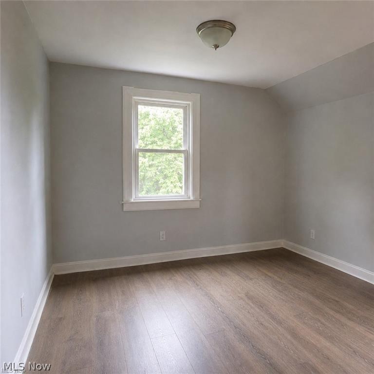 2166 W 93rd Street Cleveland OH 44102