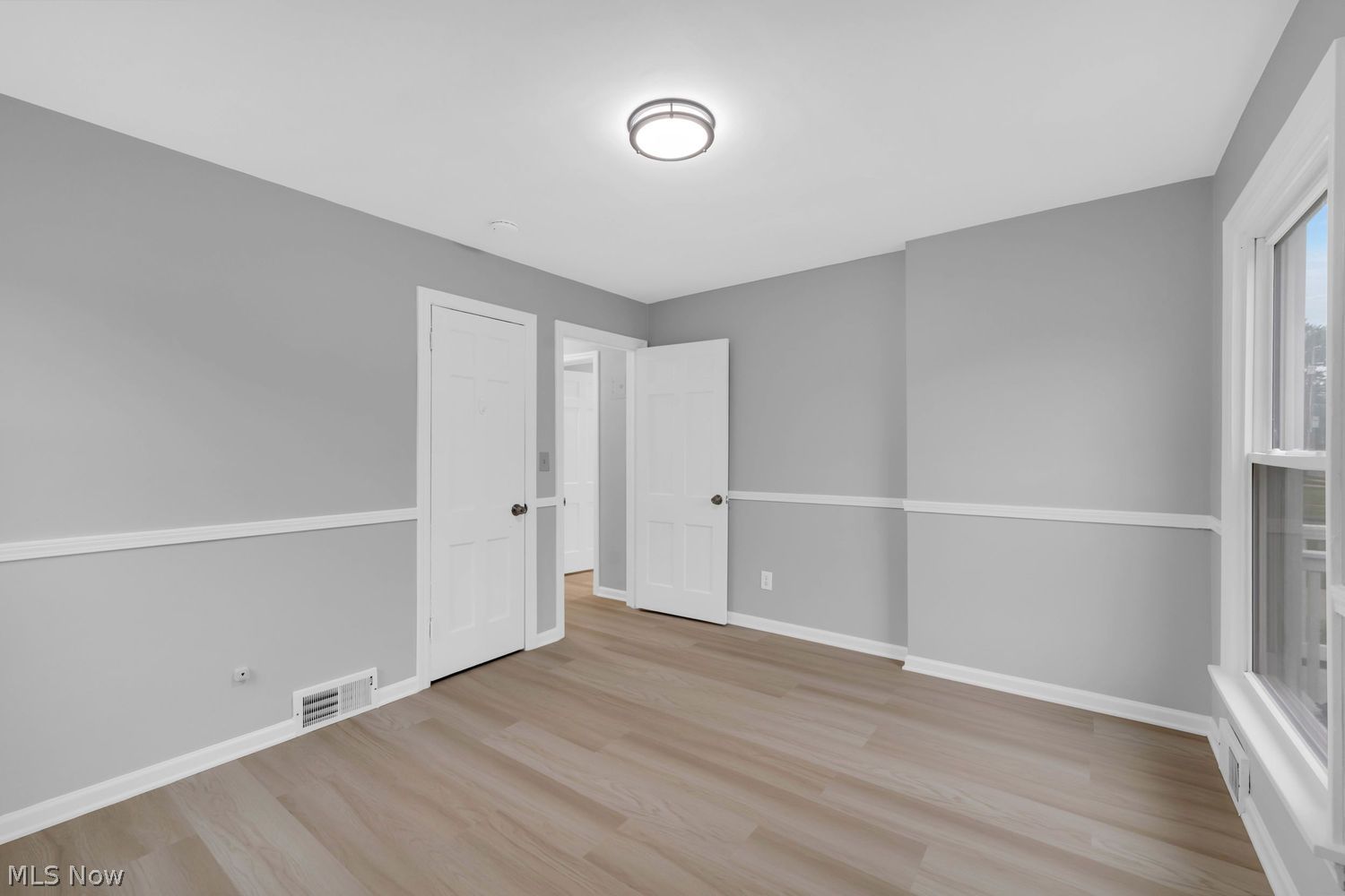 20090 Laverne Avenue Rocky River OH 44116