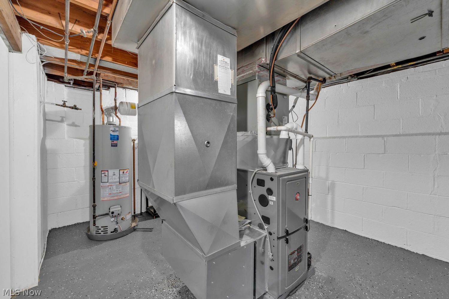20090 Laverne Avenue Rocky River OH 44116