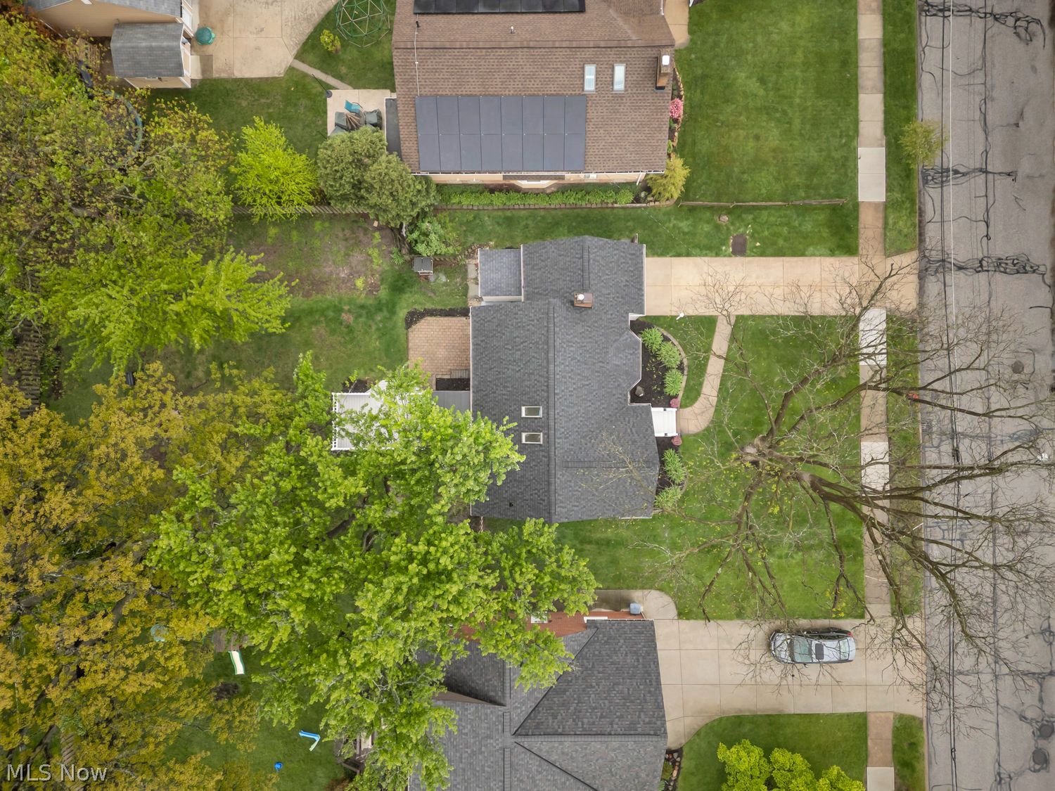 20090 Laverne Avenue Rocky River OH 44116