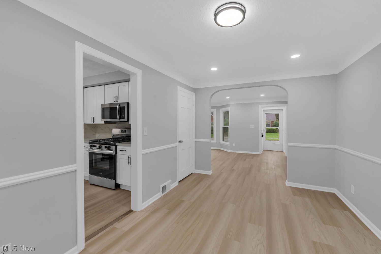 20090 Laverne Avenue Rocky River OH 44116
